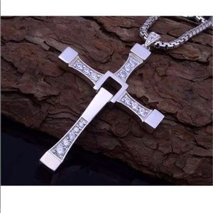 🔥Bundle 4 for $25 Flexible CZ Cross with Chain💫